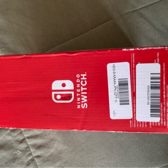 Nintendo Switch Console Organic EL Model (OLED) White Joy-Con (NEW) - Picture 8 of 10